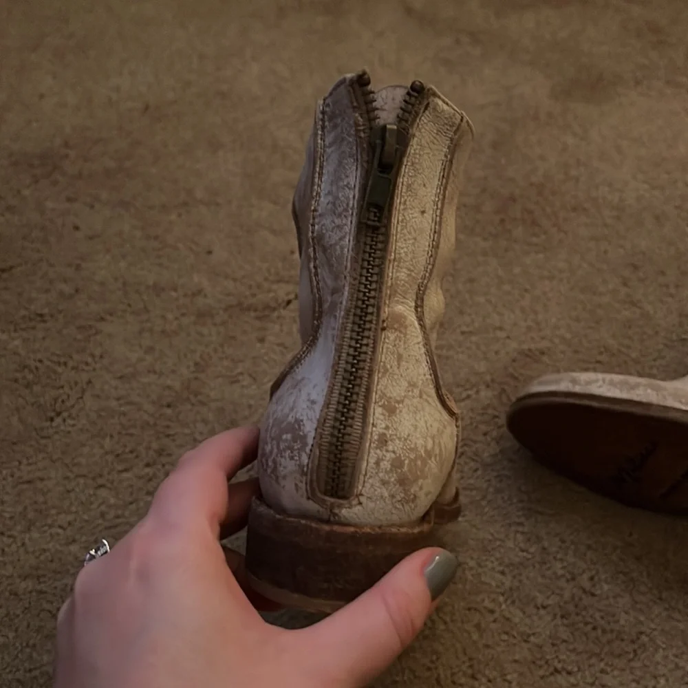 FREE PEOPLE X MATISSE - Gerald white boots